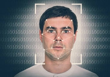 Sesgos de reconocimiento facial, racismo y control estatal: por qué el uso de datos biométricos ha sido el mayor escollo en la ley de inteligencia artificial