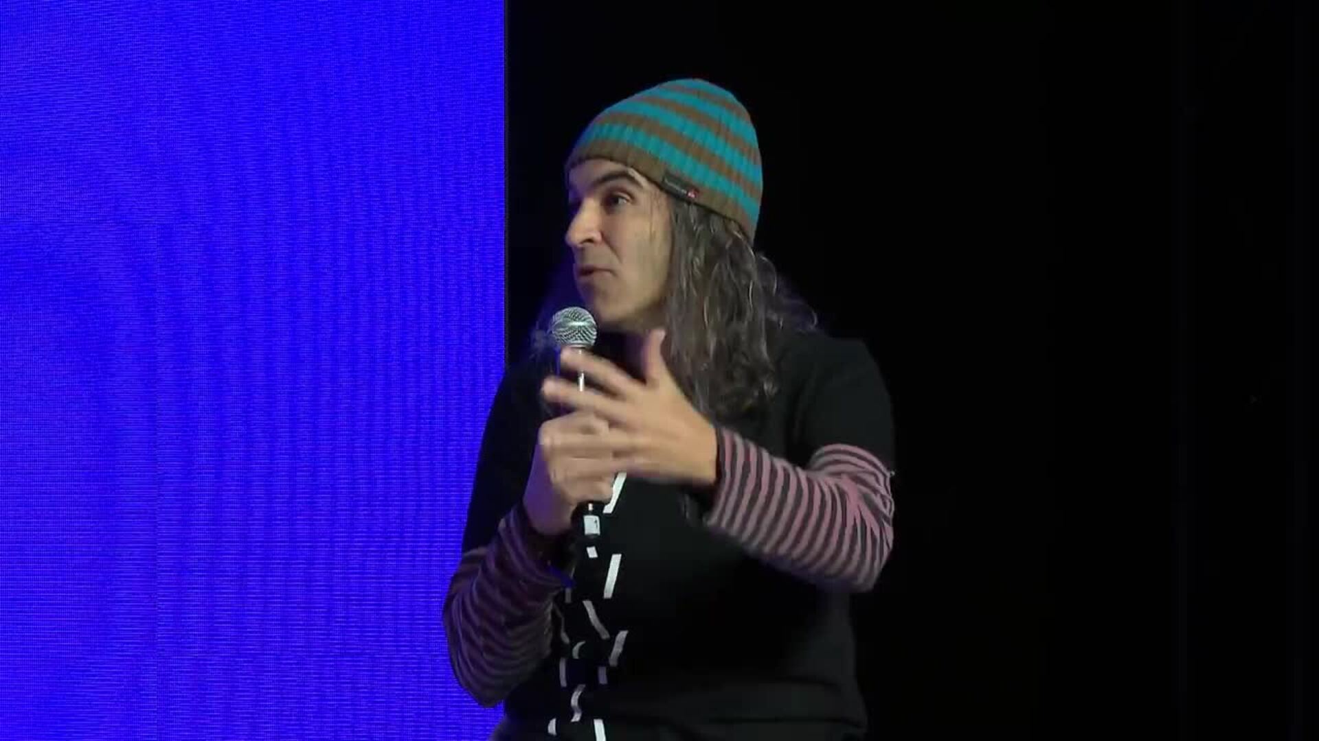 Chema Alonso apuesta por una &quot;tecnología humanista&quot; y por mejorar la salud mediante el deporte