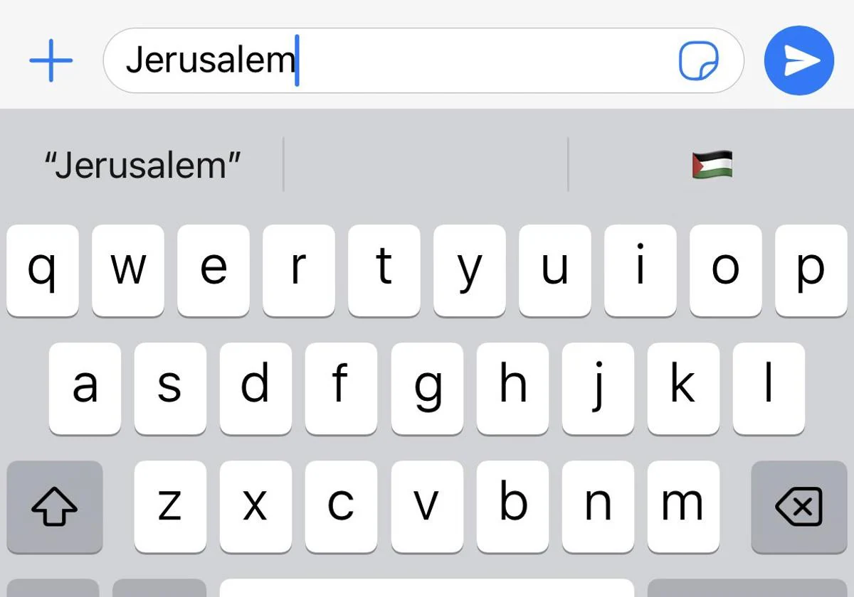 Captura de pantalla del teclado de iOS con la bandera palestina y la palabra Jerusalén.