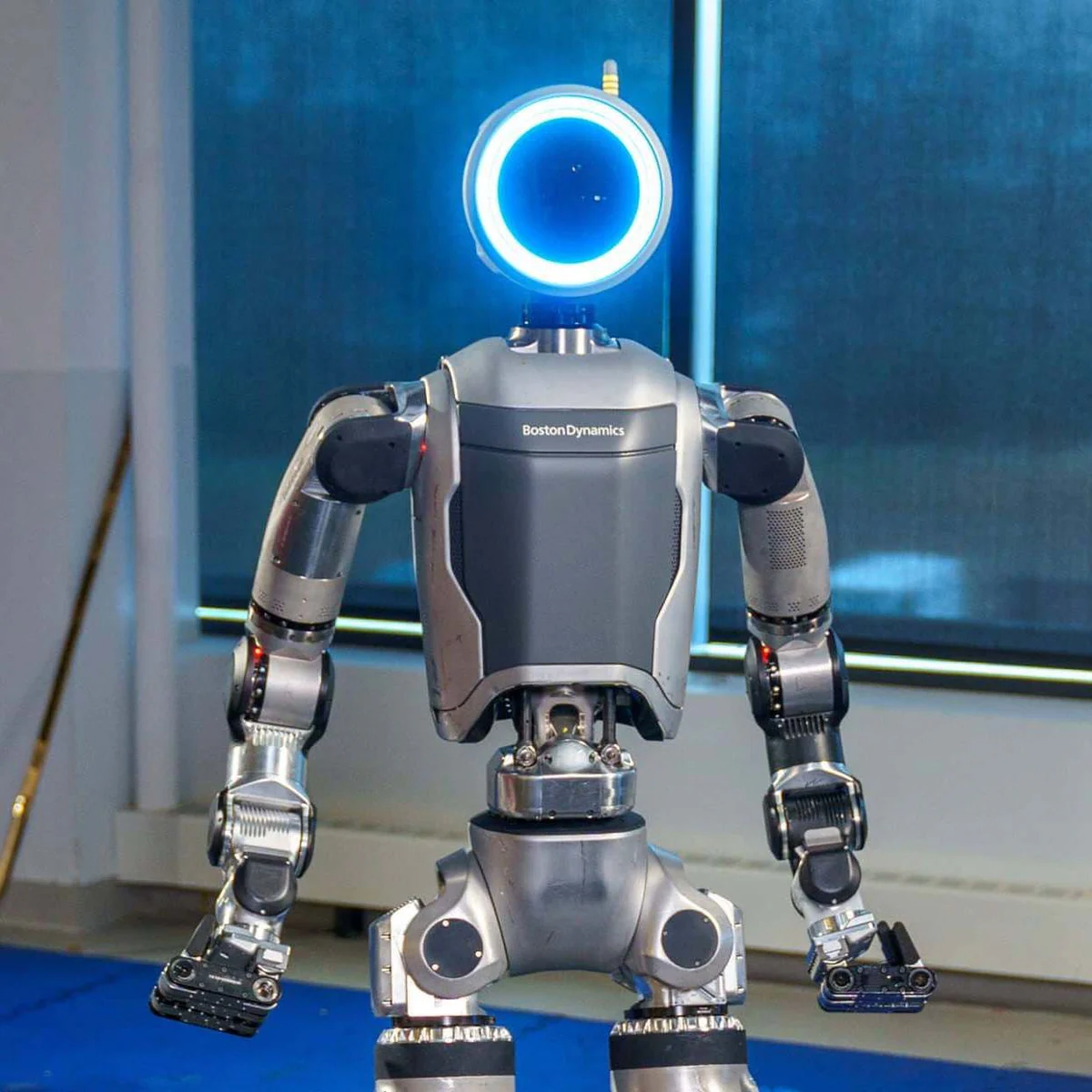 Atlas, el robot contorsionista que parece salido de Star Wars y que va a fabricar coches