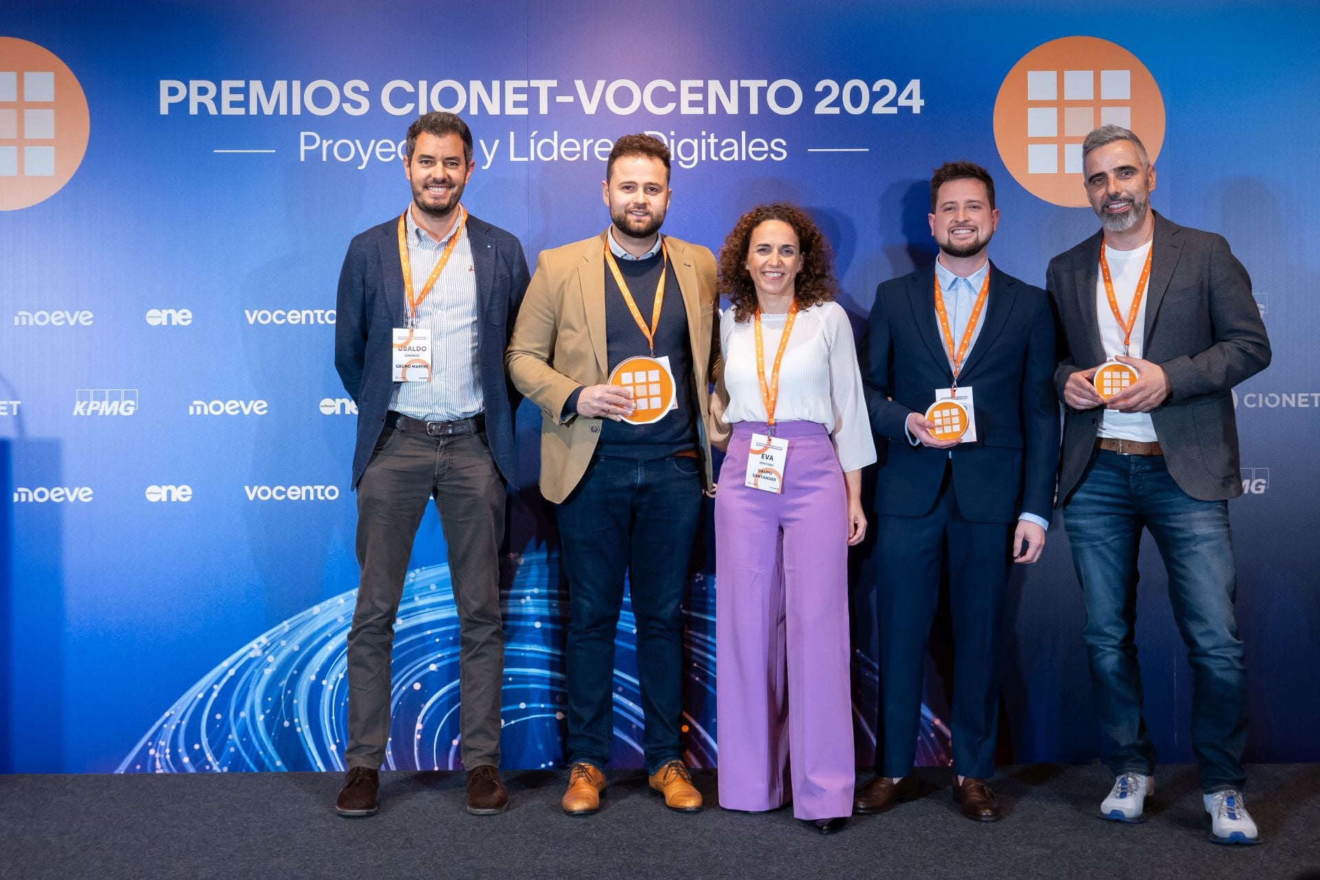 Finalistas y premiados de la cuarta edición de los Premios CIONET Vocento