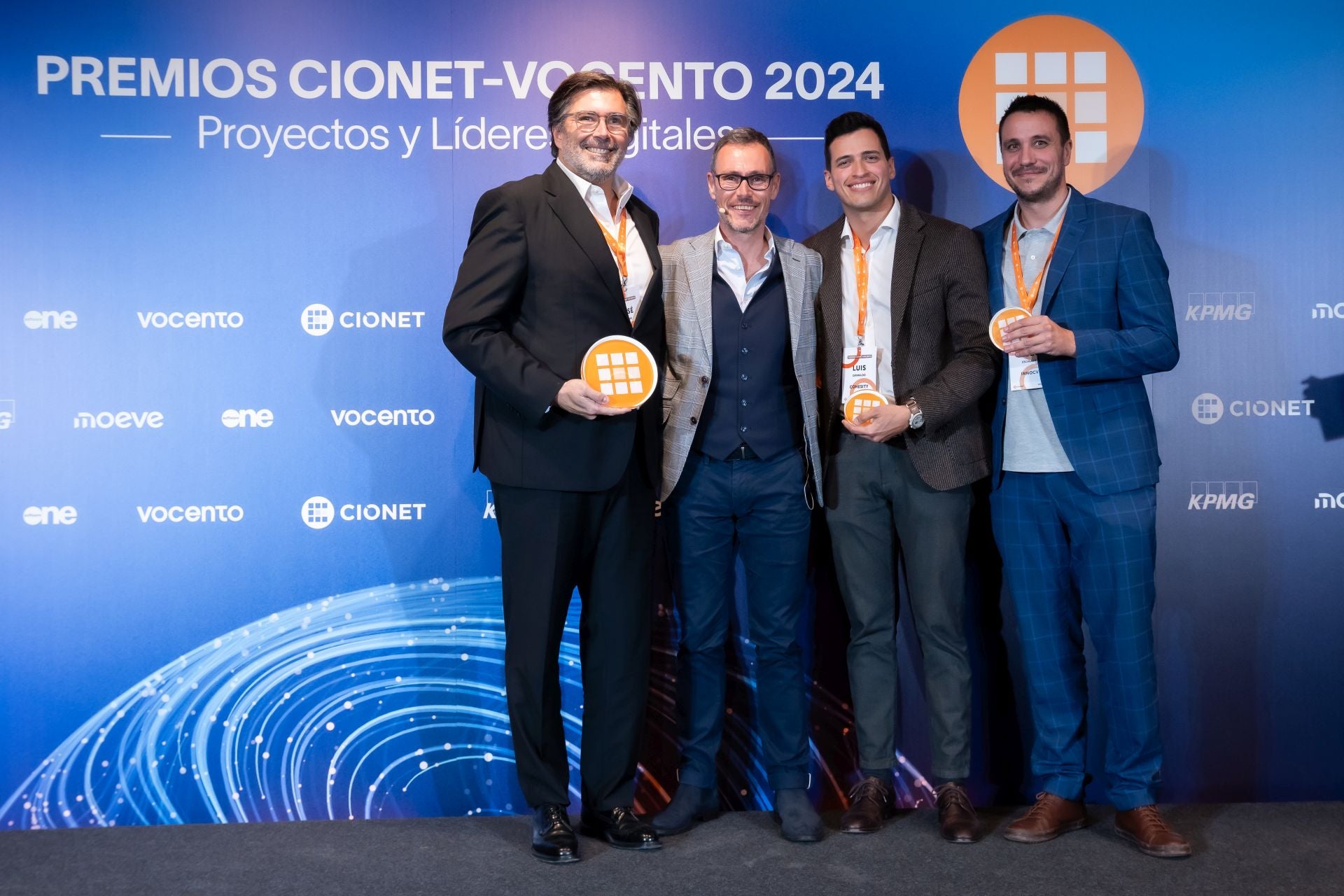 Finalistas y premiados de la cuarta edición de los Premios CIONET Vocento