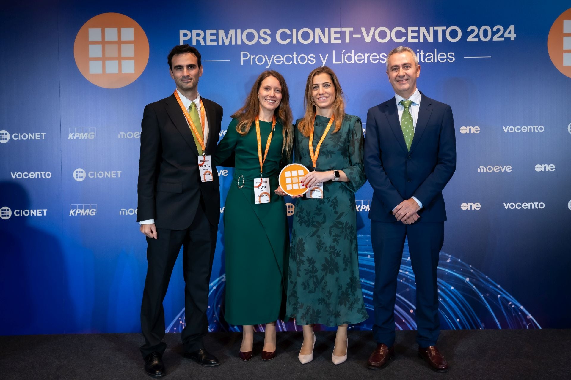 Finalistas y premiados de la cuarta edición de los Premios CIONET Vocento