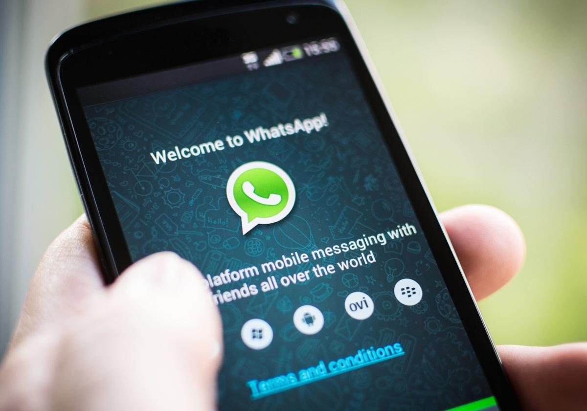 Whatsapp en un teléfono móvil