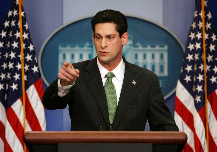 Meta pone al exasesor principal de George Bush a cargo de las políticas de sus 'apps'