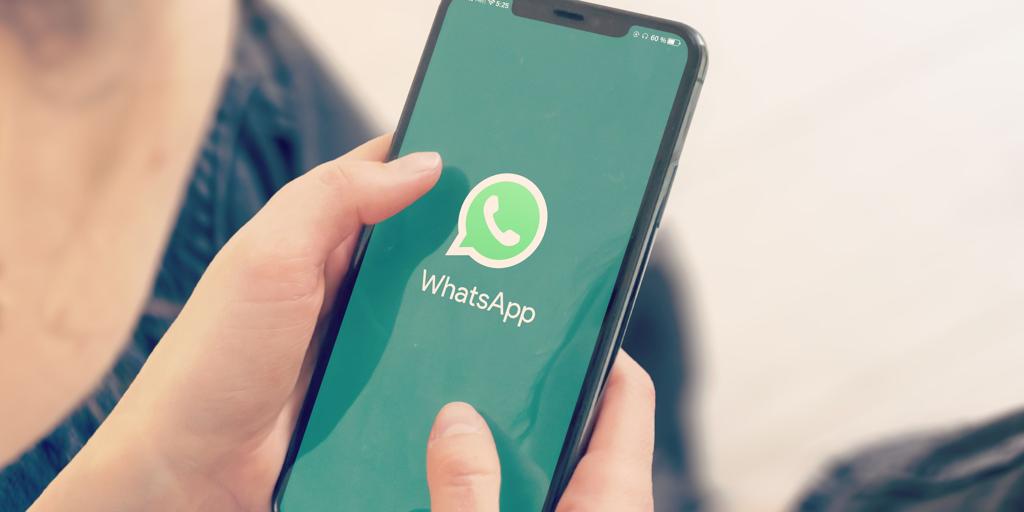 WhatsAppは、プラットフォームに広告の到着時に日付を置きます