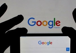 Multan a Google con más de 260 millones de euros por recopilar datos y usar la conectividad móvil en Android sin permiso