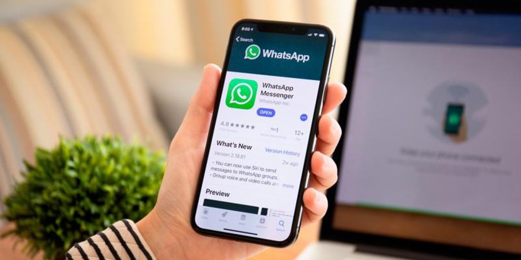 Alertan sobre la nueva estafa 'Vota por mi hijo': así la están utilizando para robarte el WhatsApp