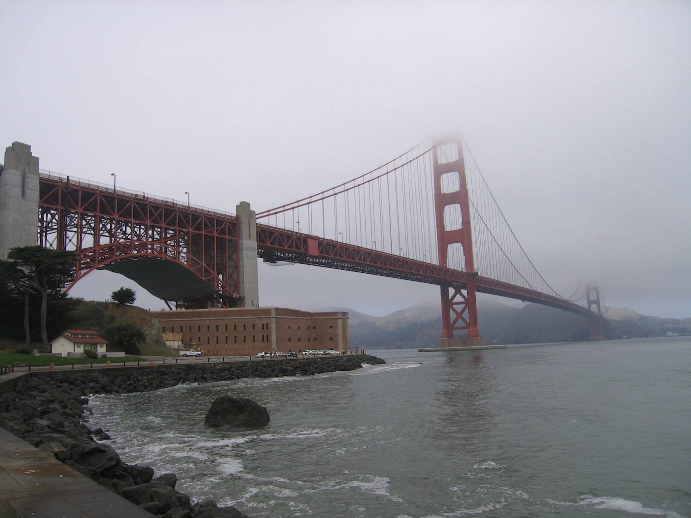 El Golden Gate, en San Francisco, también suma 3,2 millones de hashtags.