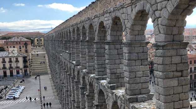Imagen del acueducto de Segovia