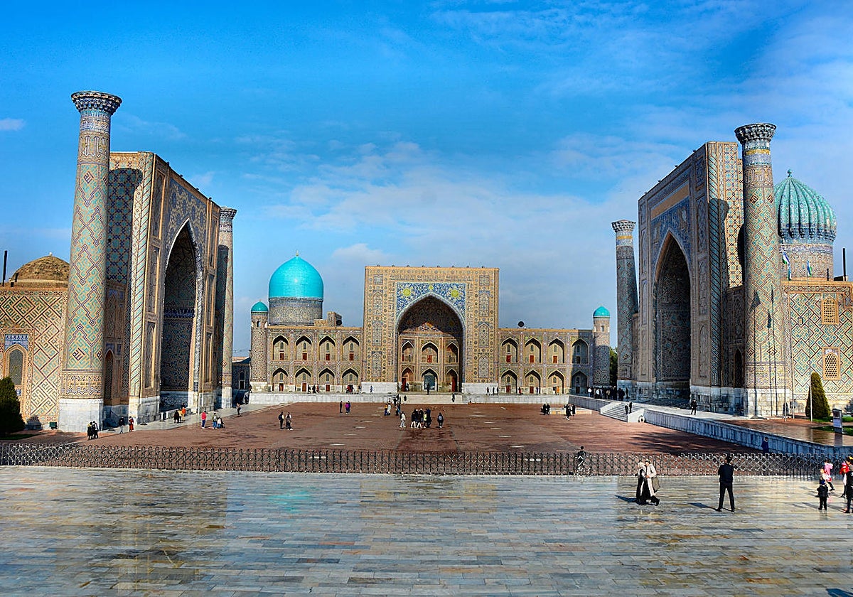 Plaza de Registán, con sus tres impresionantes madrasas
