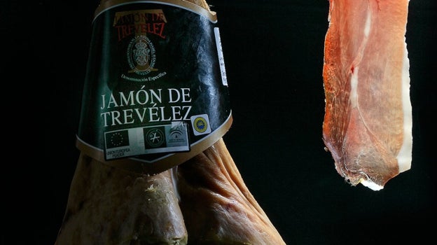 El jamón de Trevélez, cuenta con la Indicación Geográfica Protegida y tiene fama a nivel mundial