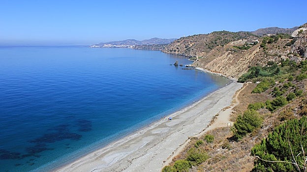 Las mejores calas de la costa de Málaga donde escaparse un fin de semana