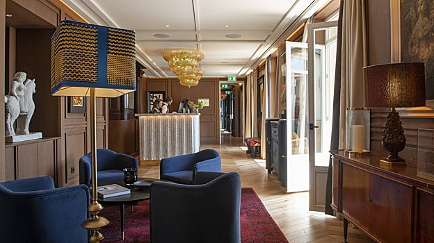 El 'lobby' del hotel Montera está en su novena planta