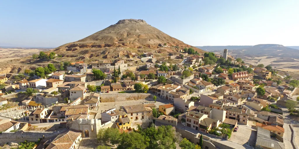 El pueblo que está a menos de una hora de Madrid y es uno de los más bonitos de España