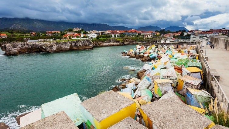 Veinte de los pueblos de costa que prefieren los españoles para el verano