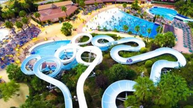 Estos son los mejores parques acuáticos de Andalucía para refrescarse en verano
