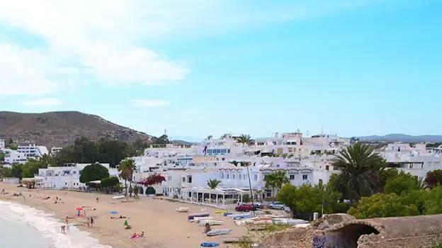 Guía de las mejores playas y calas de Almería para el verano