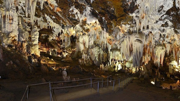 Imagen de las cuevas del Águila, Ávila