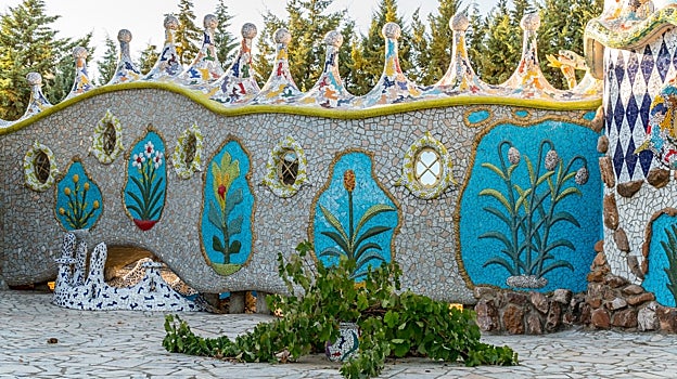 Detalles exteriores del Capricho de Cotrina