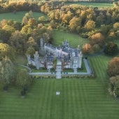 Así es el castillo en el que se casaron los Beckham, mejor resort de bodas de lujo de Europa 2023