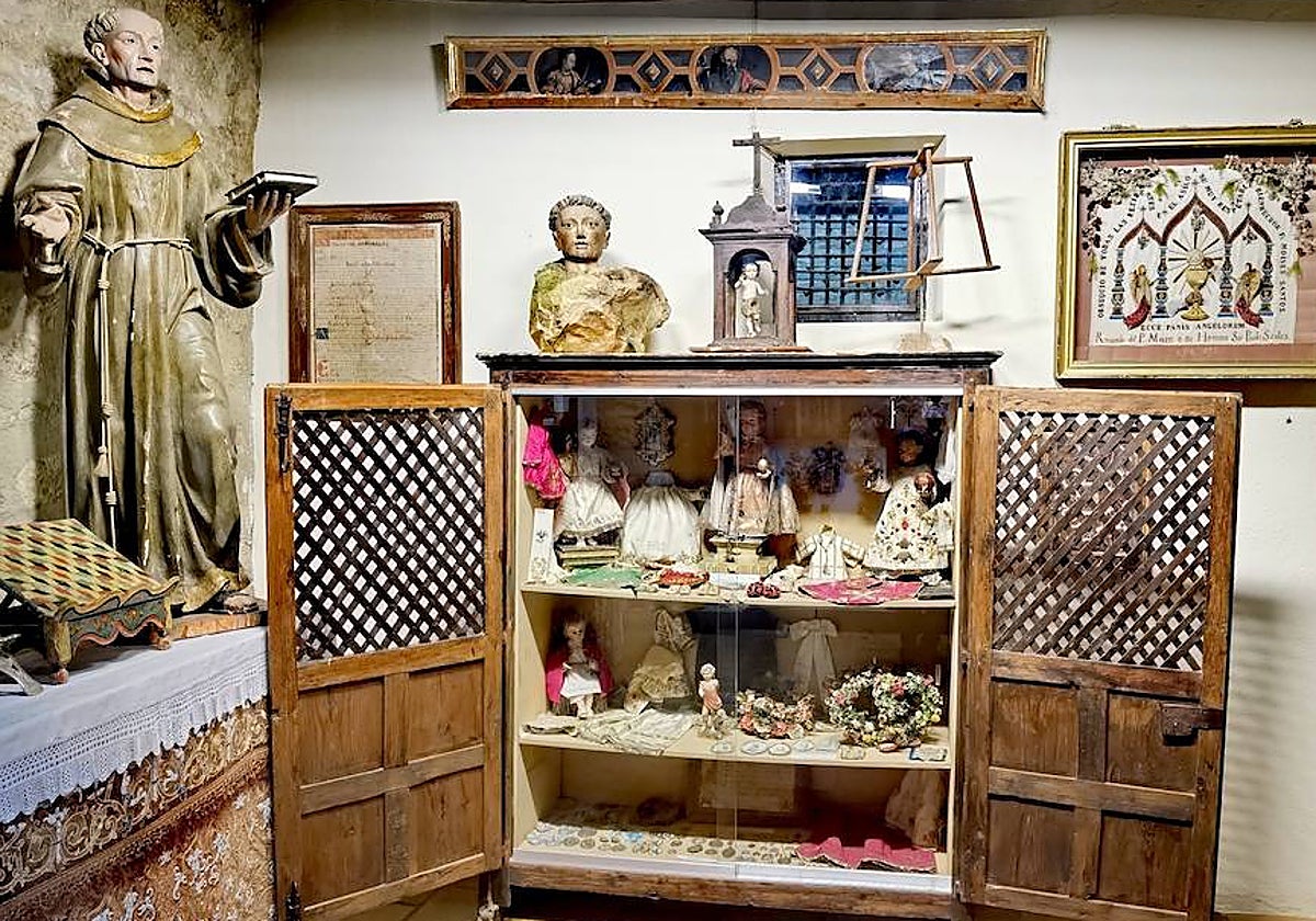 Museo de belenes del monasterio de clarisas en Carrión de los Condes