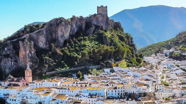 Vista de Zahara de la Sierra en Cádiz.