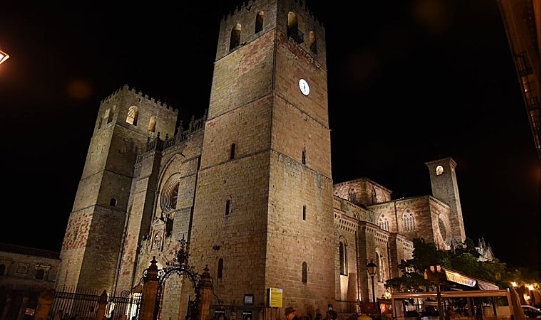 En el verano de 2022 se inauguró la nueva iluminación exterior de la catedral de Sigüenza