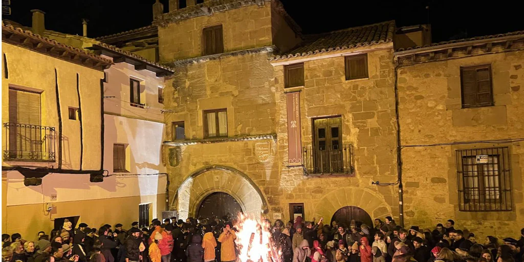 El pueblo medieval a 150 km de Madrid que celebra nueve siglos de historia