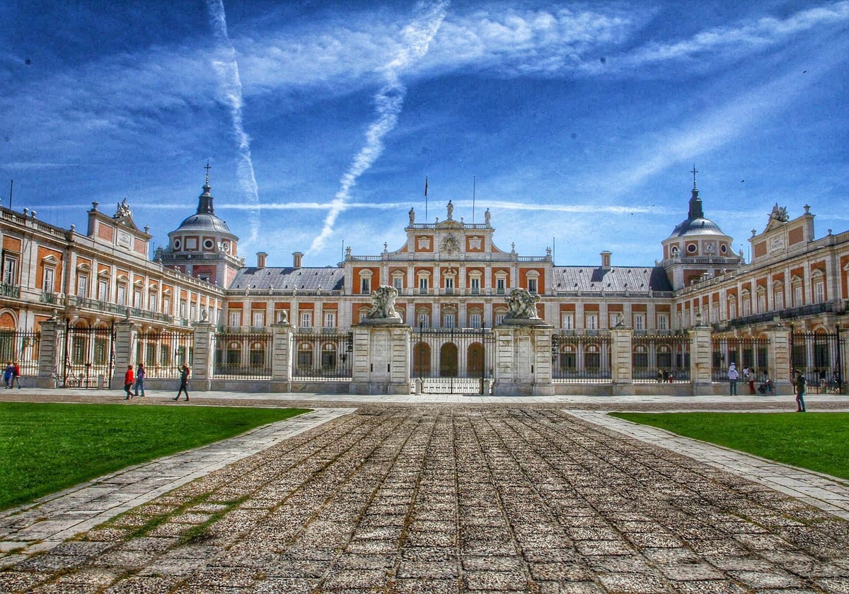 Historia y curiosidades del Palacio Real de Aranjuez, uno de los monumentos  más visitados de Madrid