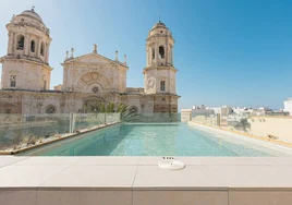 Refugio del tiempo y los orígenes en pleno casco histórico de Cádiz