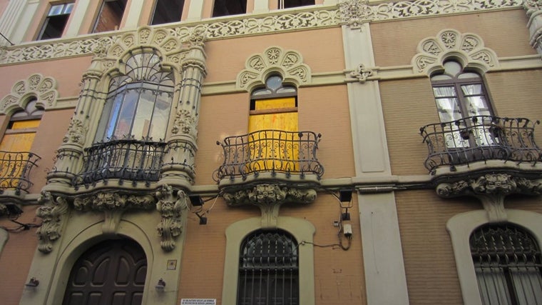 Edificio de Aníbal González