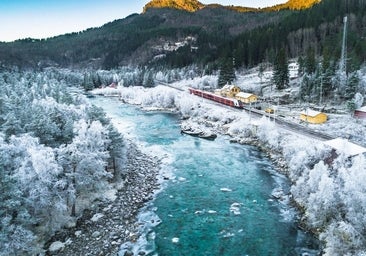 El viaje en tren de siete horas y barato por uno de los paisajes más bellos del mundo