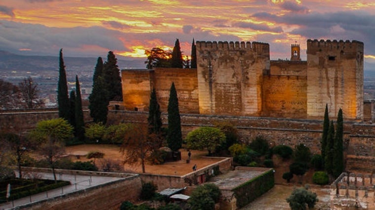 La Alhambra de Granada, así como el Generalife y el barrio del Albaicín, están catalogados como Patrimonio Mundial de la Humanidad