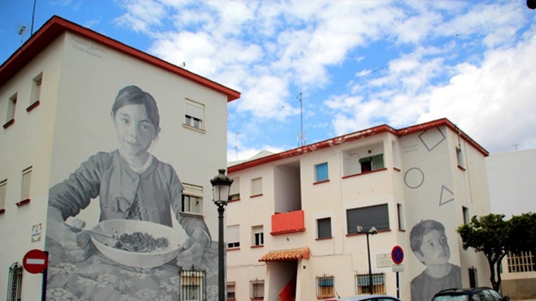 Ruta por los 11 murales de Estepona que hacen un homenaje al arte urbano