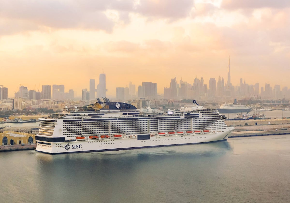 El MSC Virtuosa en el Puerto Rashid, en Dubái
