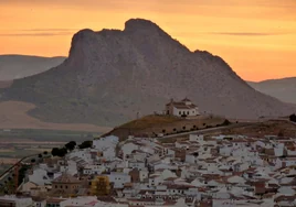 La curiosa montaña de Andalucía conocida como 'el indio': ¿dónde está y por qué la llaman así?