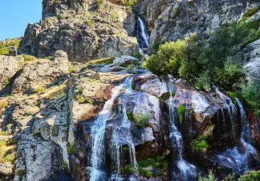 La cascada más alta de Madrid: una ruta perfecta en el deshielo de la primavera
