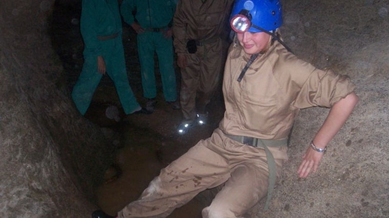 Uno de los tramos en el interior de las Cuevas de Sorbas.