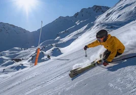 Esquiar en abril: la estación que acumula más nieve y la que cerrará más tarde