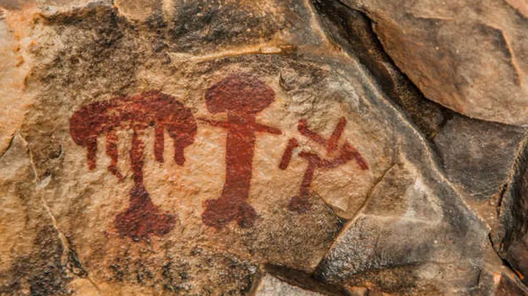 Pinturas rupestres en la Cueva de la Mina en Jaén.