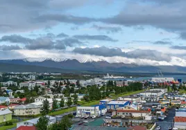 Imagen de la ciudad de Akureyri, Islandia