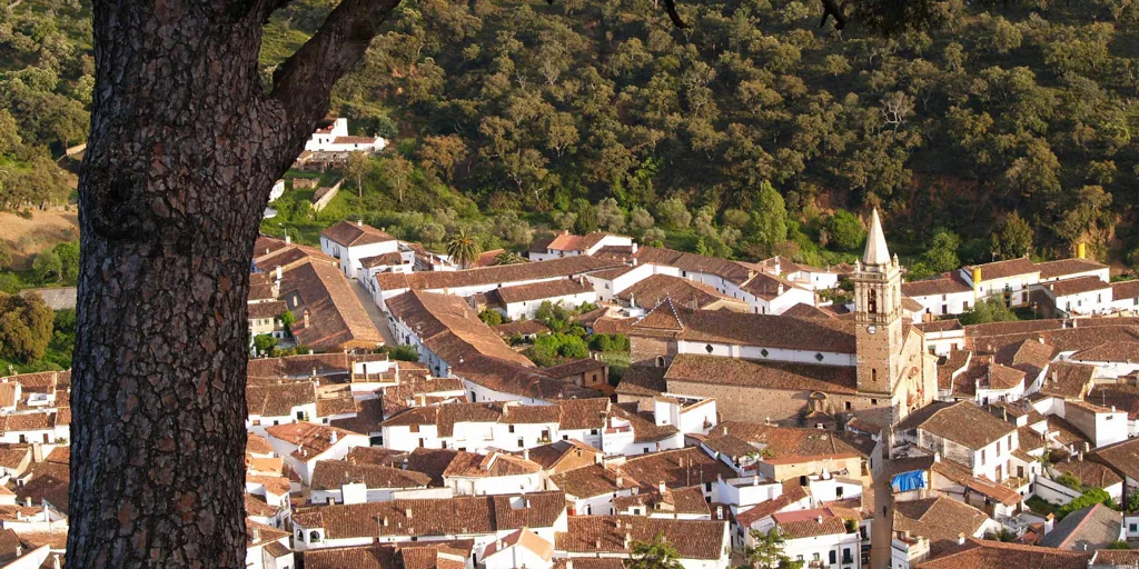 Una ruta por los pueblos blancos de Huelva: cuáles son y qué ver en ellos