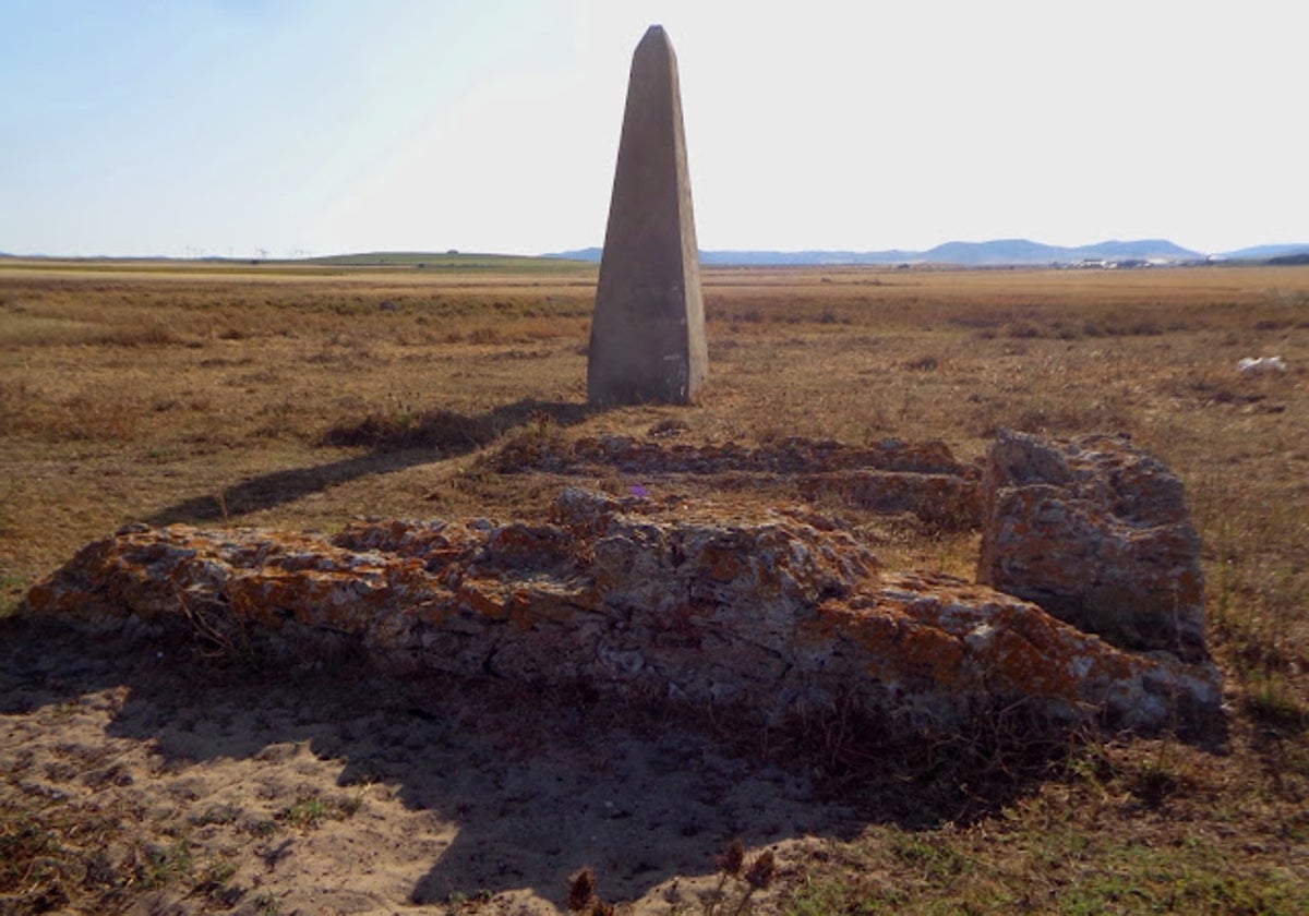 Obelisco de Castilnovo en Conil de la Frontera