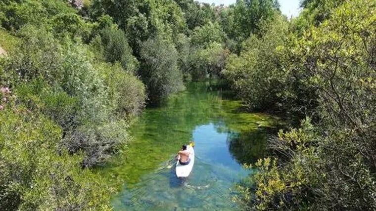 Cinco escondites de Málaga con aguas cristalinas para bañarse en verano gratis