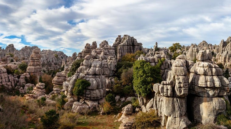La erosión ha labrado formas imposibles en las rocas del paraje, declarado Patrimonio de la Humanidad por la Unesco