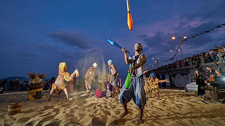 Del 19 al 22 de septiembre se celebra el festival de Colon en Porto Santo. Durante estos días, las calles se llenan de recreaciones, conciertos y un mercado realista del siglo XVI