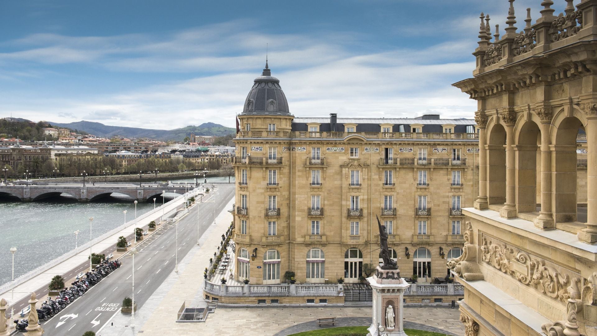 La Reina que se enamoró de San Sebastián y el hotel de cine que la recuerda