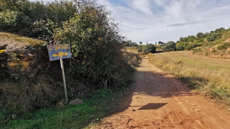 Subida por la calzada romana al Alto de San Antón