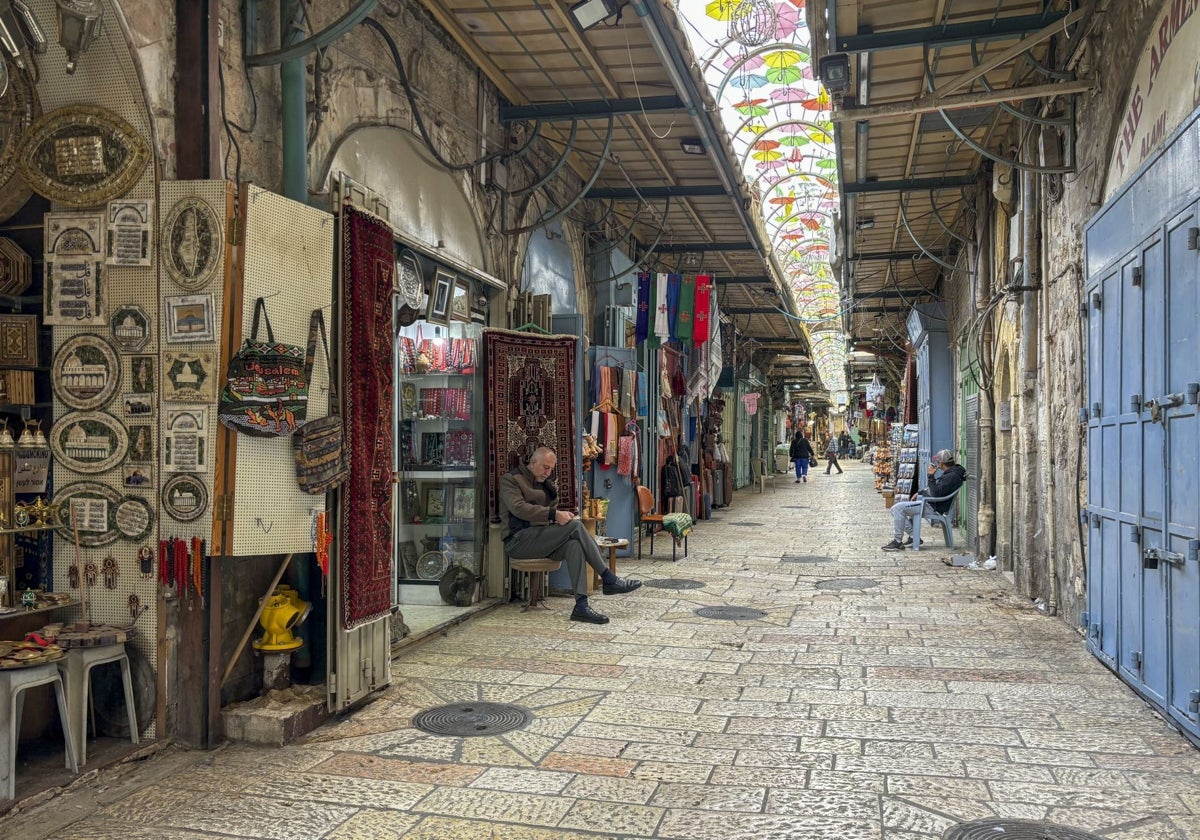 La Ciudad Vieja de Jerusalén, prácticamente vacía en la Semana Santa de 2024